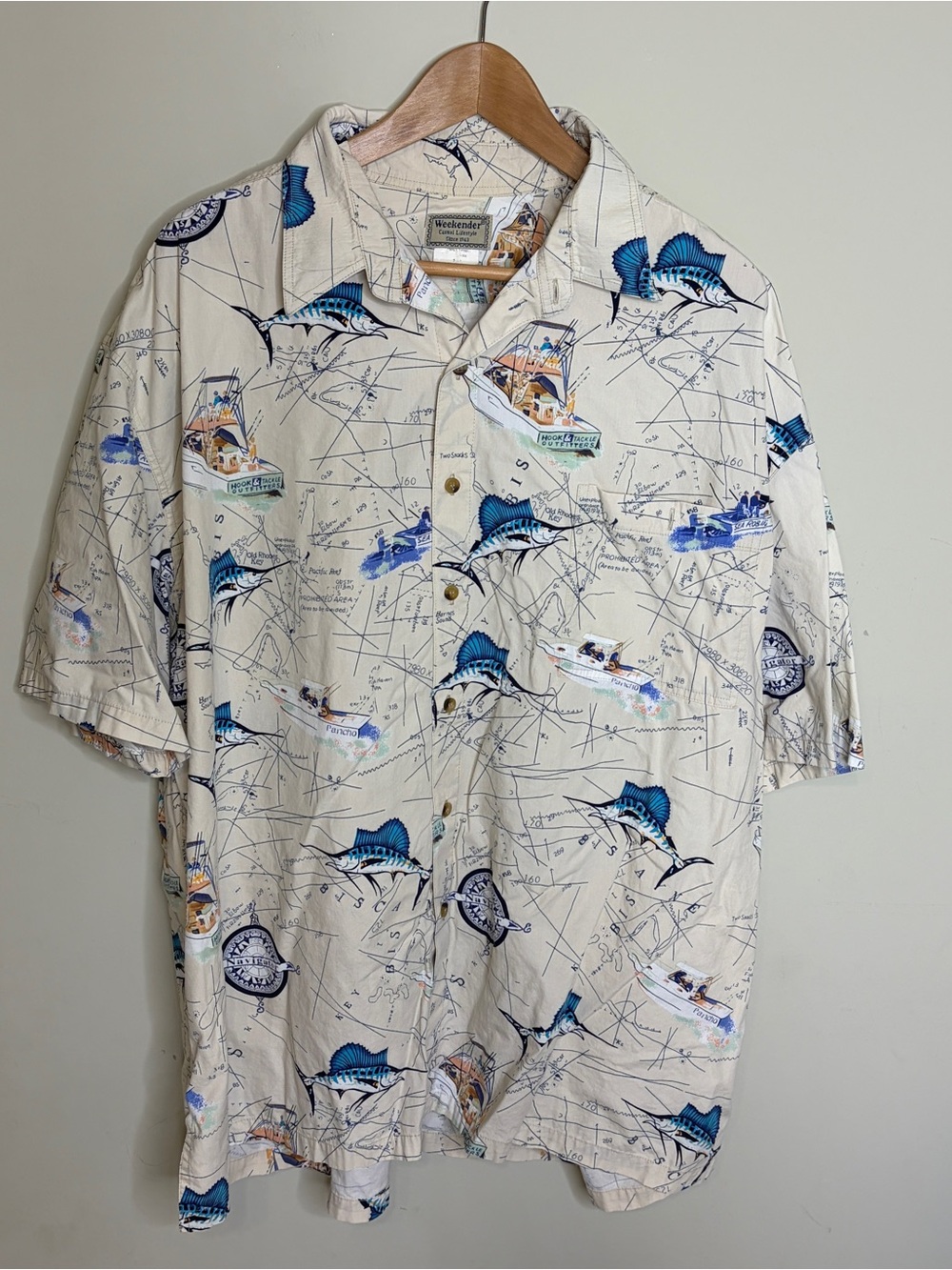 Legendary Whitetails Men’s Blue Marlin Print Short-Sleeve Shirt Weekender Casual